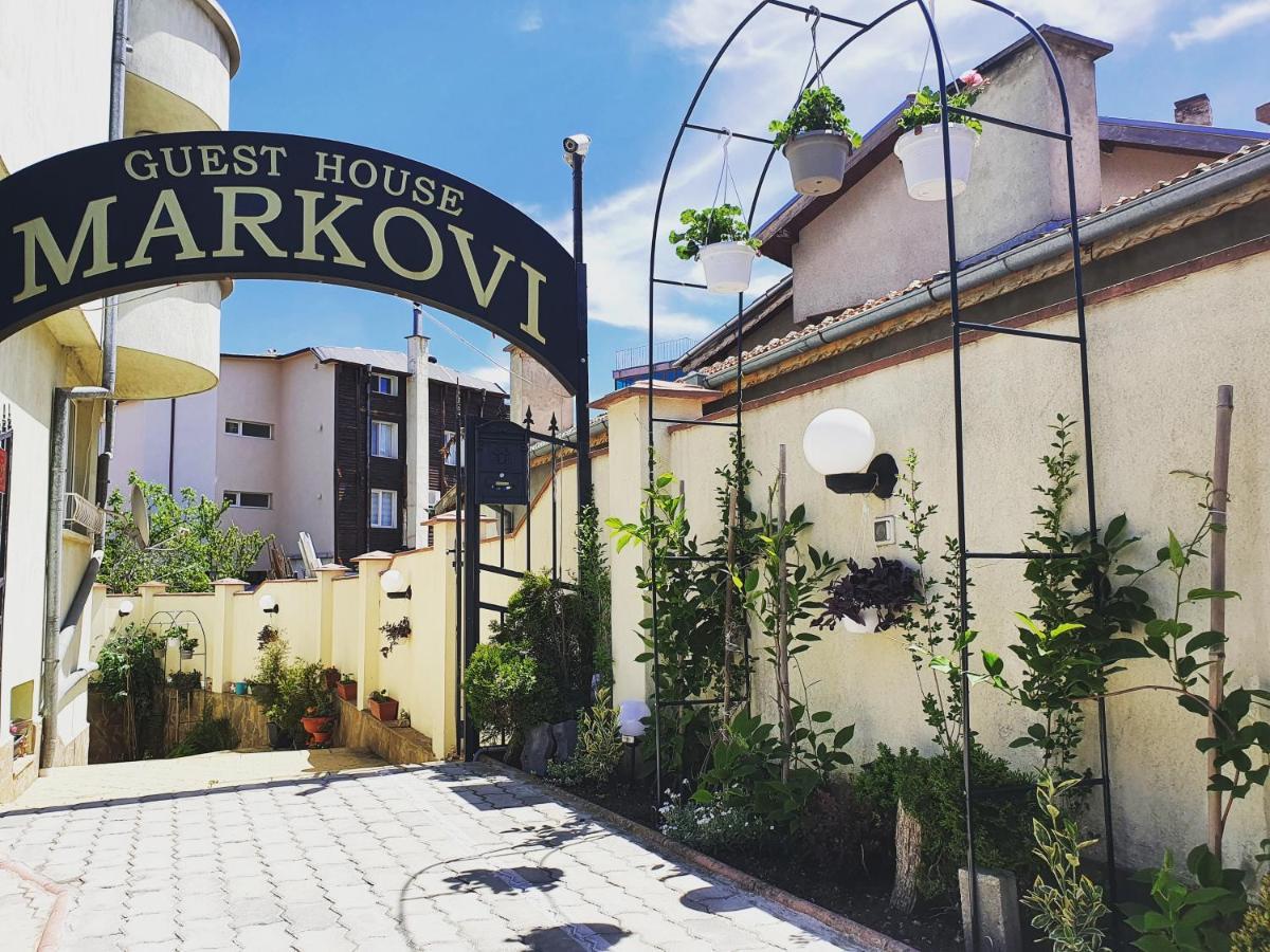 Guest House Markovi Ravda Luaran gambar