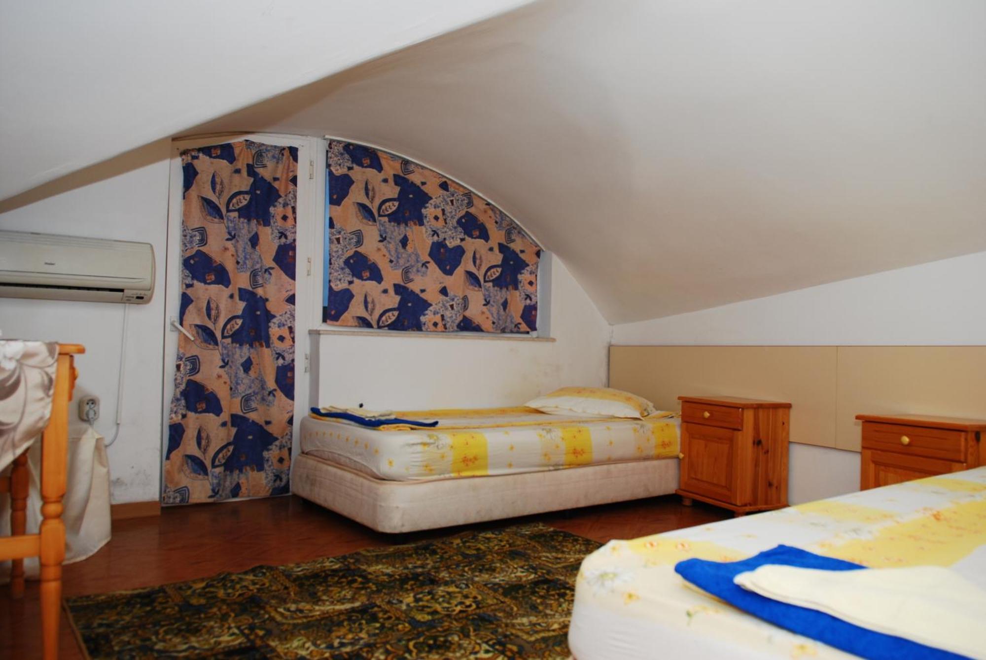 Guest House Markovi Ravda Bilik gambar