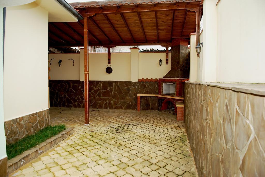 Guest House Markovi Ravda Luaran gambar