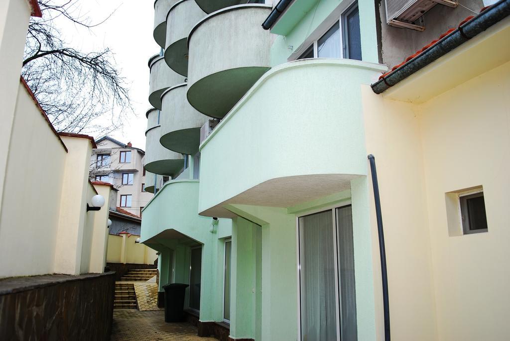 Guest House Markovi Ravda Luaran gambar