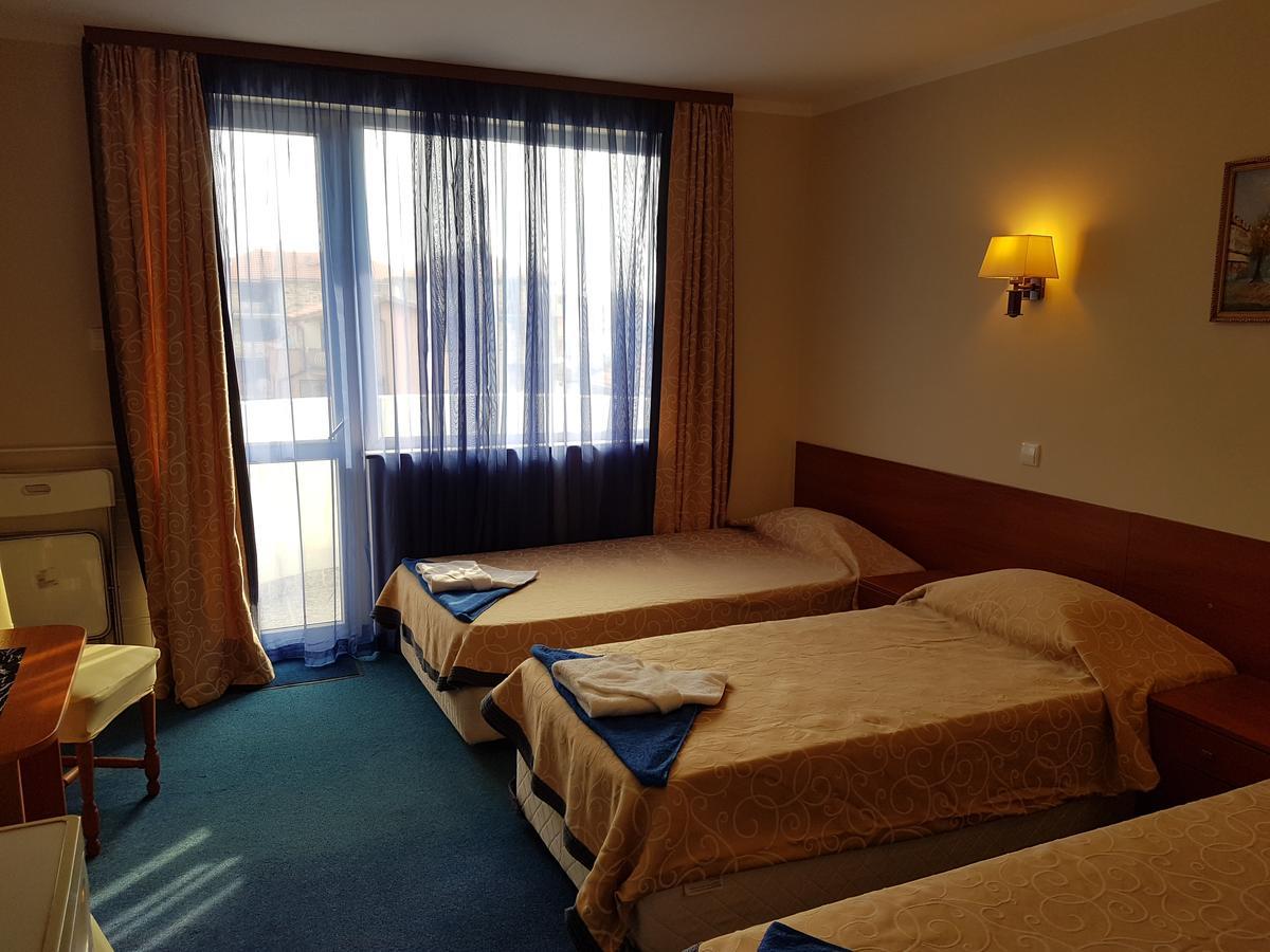 Guest House Markovi Ravda Luaran gambar