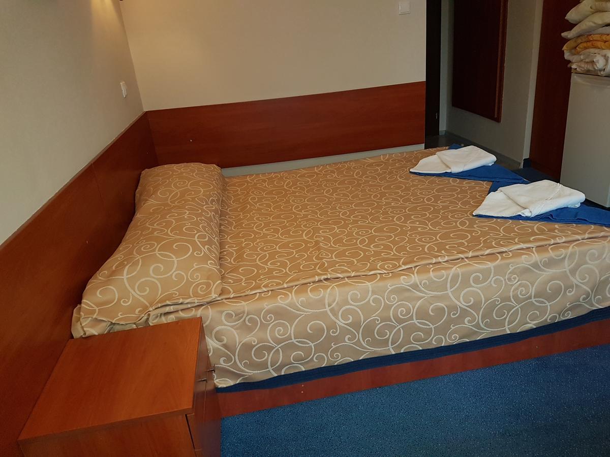 Guest House Markovi Ravda Luaran gambar